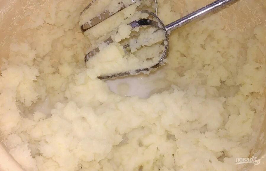 Как сделать картофельное пюре без комочков. Картофельное пюре без комочков. картофельное пюре воздушное без комочков. пюре без комков. приготовление картофельного пюре без комочков.
