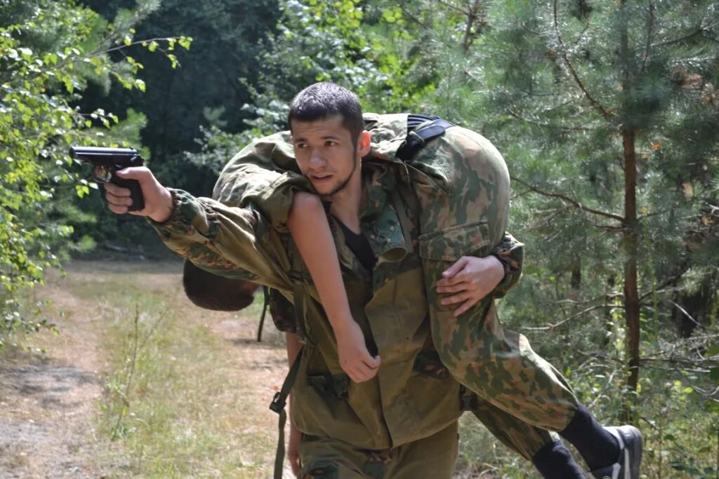 Другой военный. Раненые российские солдаты.