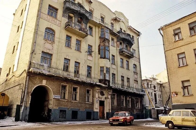 Переулок сомовых. 2-й обыденский переулок 11. доходный дом 2-й обыденский переулок. доходный дом е е констан. обыденский переулок москва.