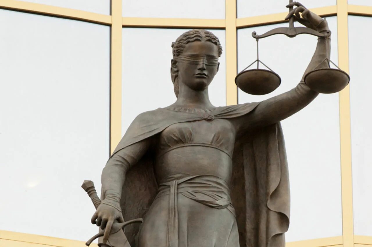 Справедливость москва. Статуя правосудия. Справедливость москва. Справедливость москва. Статуя богини правосудия фемиды.