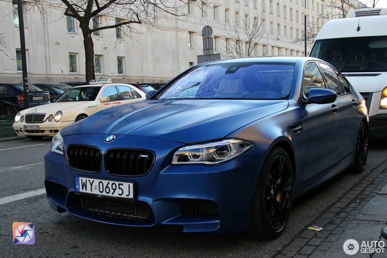 М5 в 10. BMW m5 f10 2014. BMW m5 f10 синяя. BMW m5 f10 Matt. БМВ м5 10.