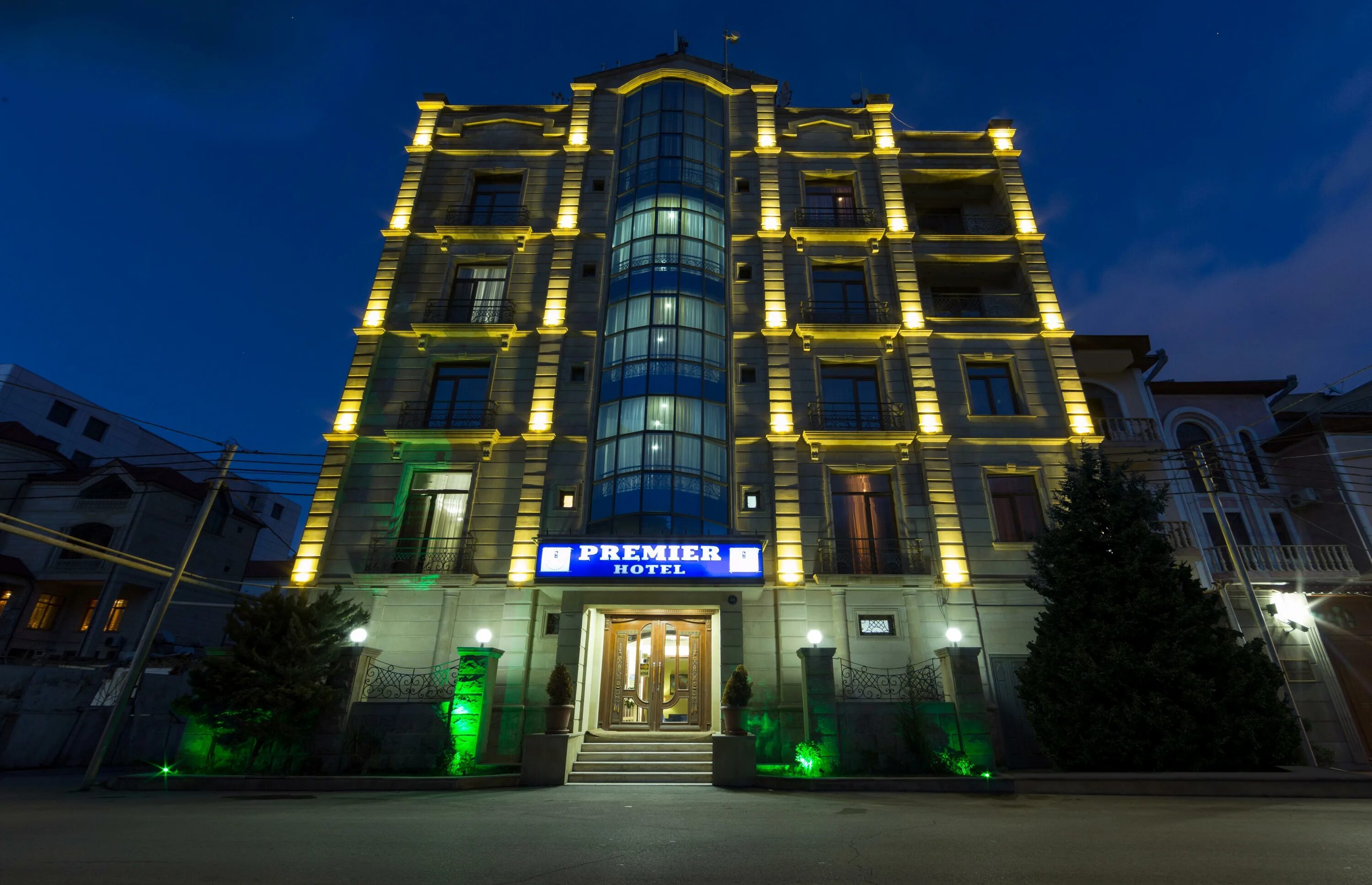 Фото отеля. Отель Premier в Баку. Гостиница в Баку. Гостиница Баку в Баку. Maksim Hotel Баку.