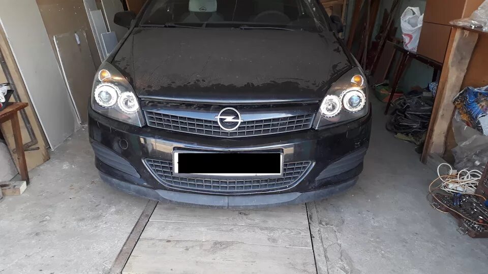 Opel Astra H галоген. Светодиодные вставки в фары, вариант 2. - TAU tech на DRIV