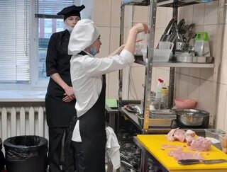 Яковлевский политехнический техникум строитель. Поступление в колледж реклама. Политехнический колледж что сдавать. Политех нолинск. Средние учебные заведения это.