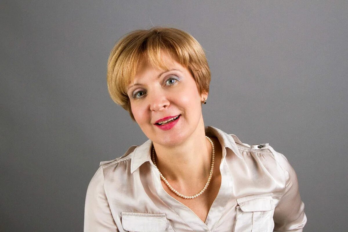 Елена Старостина - биография, фильмография, фотографии актрисы