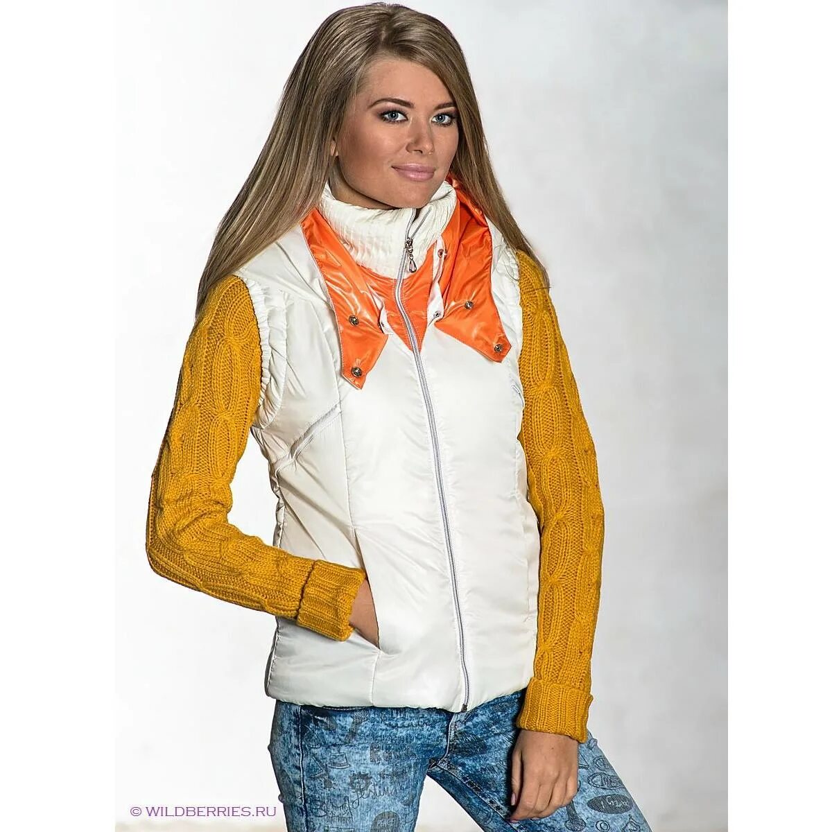 Жилет меховой рысь. Снежный жилет. Жилетка из рыси снежная королева. Жилетка снежная королева lina dembikova. Жилет ульяна смирнова.