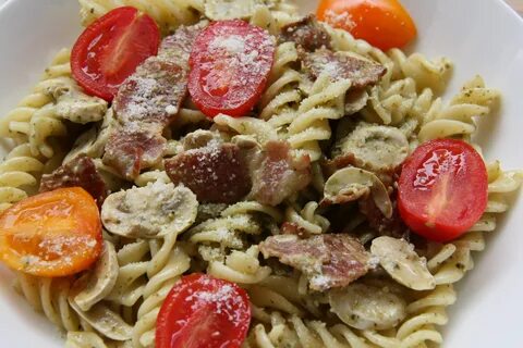 Мясные макароны