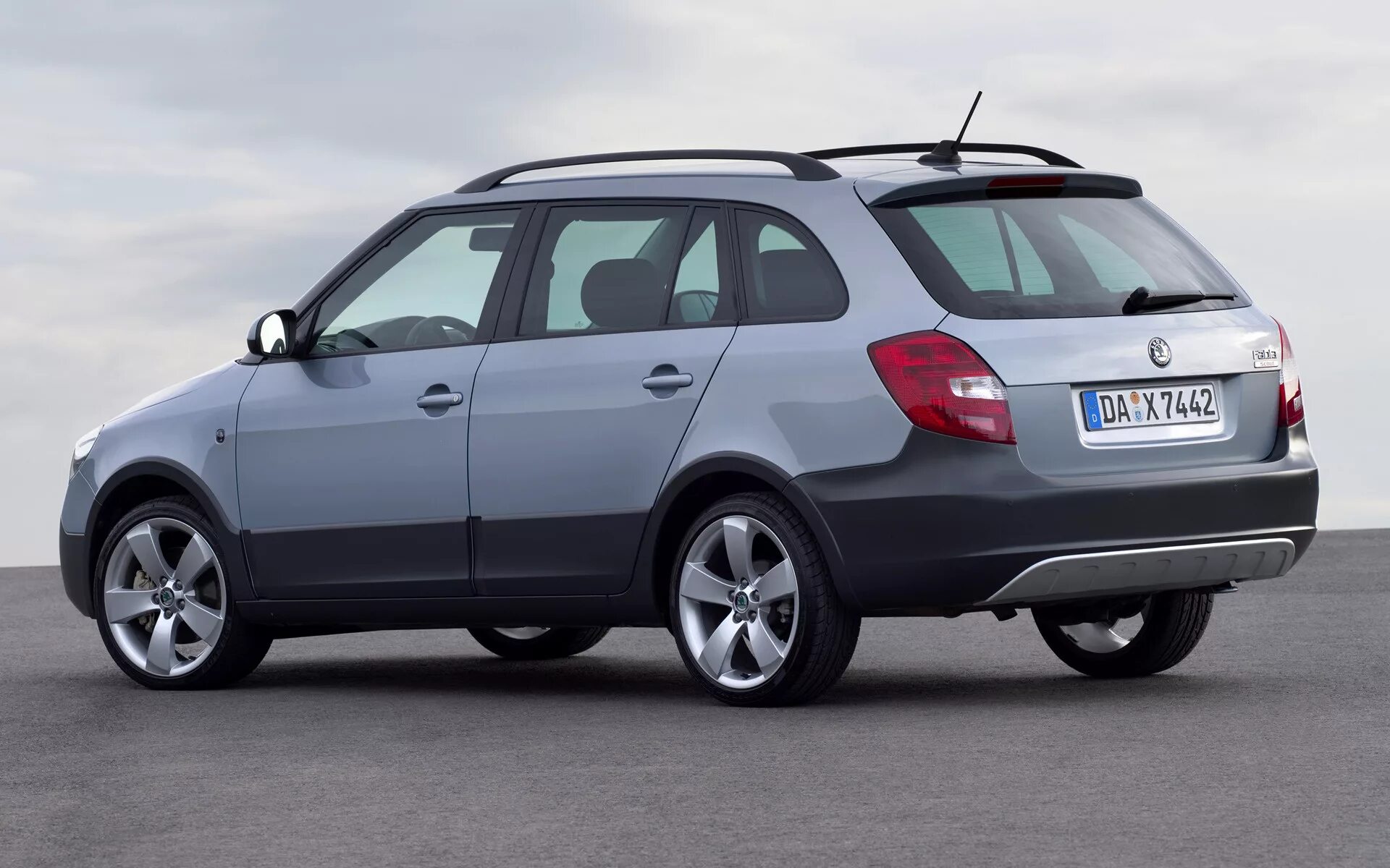 Фабия 1 универсал. Шкода фабия 2 комби. шкода фабия 2 скаут. skoda fabia combi 2010. skoda fabia combi scout.