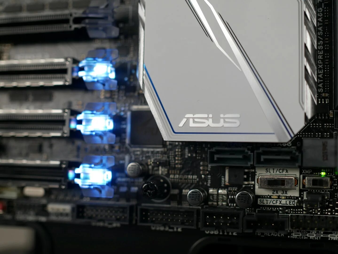 Asus x99 a ii. Asus x99 aii + 7 6800k. 6800k. led процессор vs1.