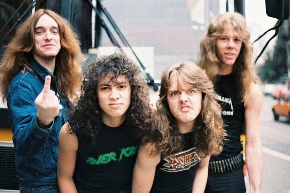 Царица металлика. Группа Metallica 1984. Группа Metallica в молодости. Megadeth 1984. Металлика 1983.