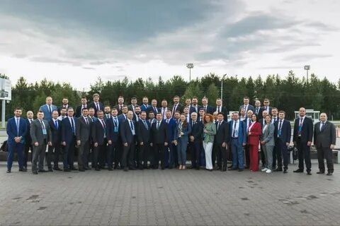 как стать директором нефтяной компании
