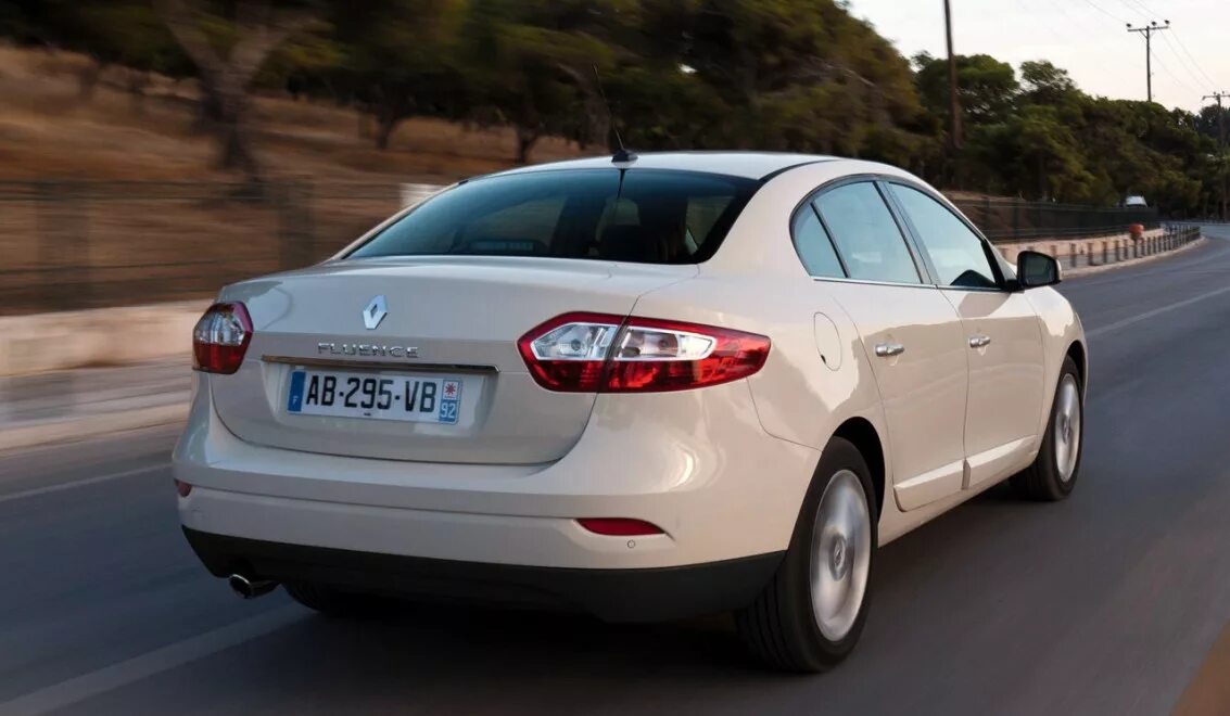 Renault fluence 1