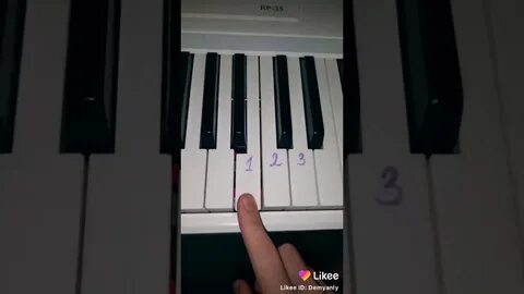 Музыка на пианино из тик