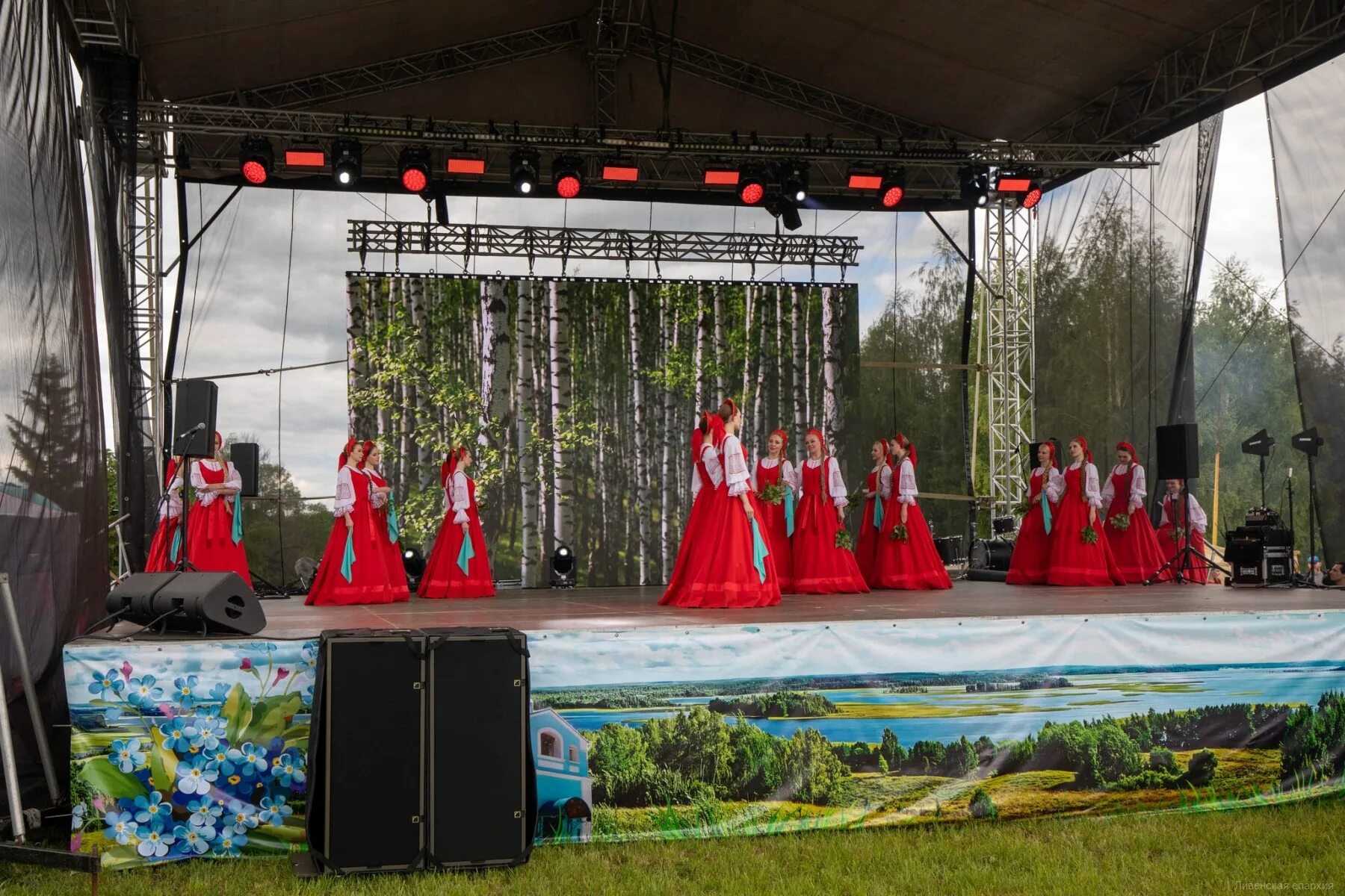 Храм ловчиково. Троица в ловчиково 2024. Храм ловчиково. Ловчиково орловская область глазуновский. Троица в ловчиково 2024.