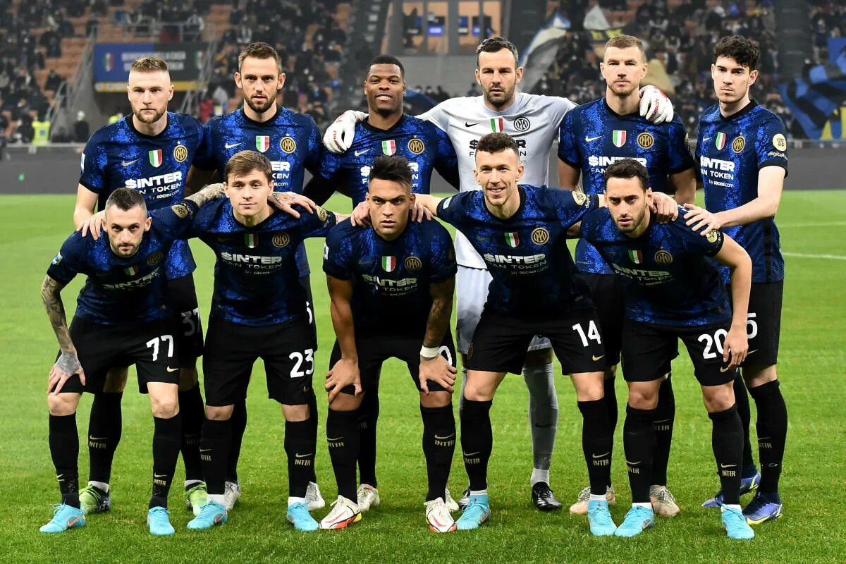 Интернационале состав. FC Inter 2021. Интер Ливерпуль.