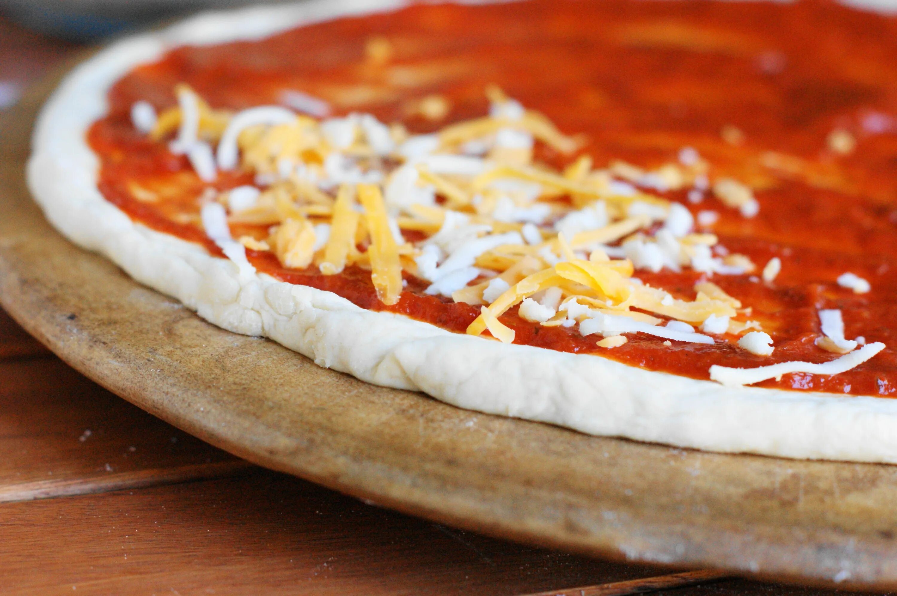 How make pizza. Огромная арабская пицца. пицца с зерном япония. how to make pizza recipe. how to make pizza step by step.