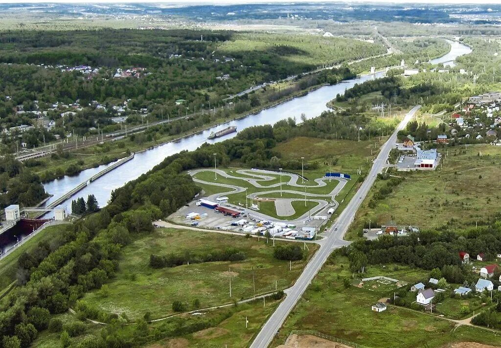 Город икша. Икша Дмитровский район. Поселок Икша Московская область. Дмитров посёлок Икша. Рабочий посёлок Икша.