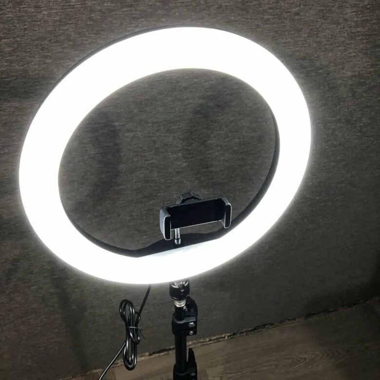 Кольцевая лампа 26 см USB. Gauss Ring Light 26 см. Кольцевая лампа Гаусс. Кольцевая лампа 33 см со штативом.