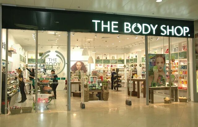 Body store. Охотный ряд магазин косметики. Body shop магазины в Москве. Магазин косметики body. The body shop магазины в ТЦ Охотный ряд.