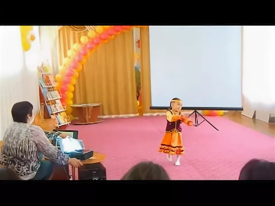 Башкирский танец в детском саду. Башкирский танец бишбармак. башкирский танец для детей в детском саду. башкирский танец для мальчиков в детском саду. дети детского сада танцуют башкирские танцы.