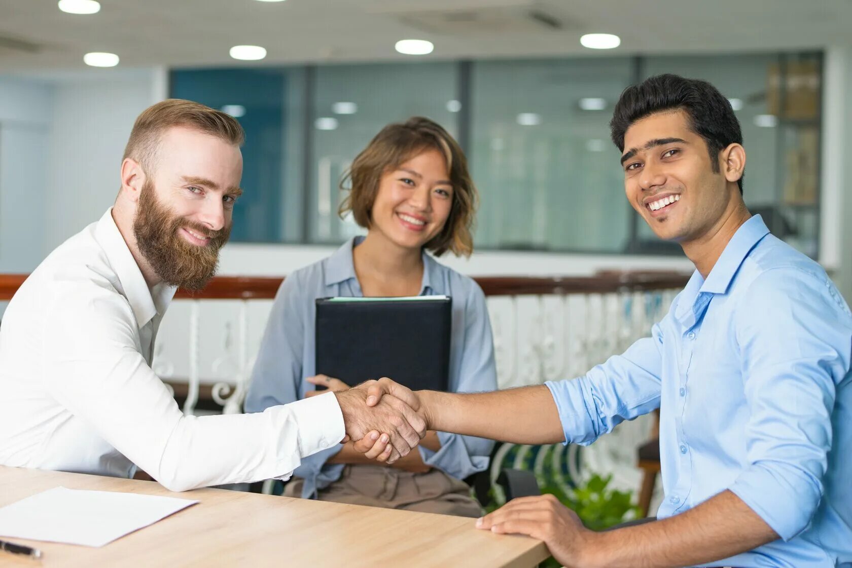 Getting a job. Рука начальника. get a job картинка. курсы ахо.