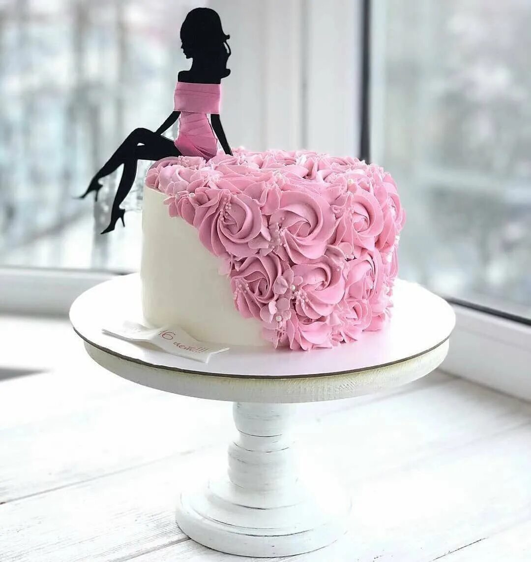 Тортики на день рождения 13 лет. Тортик для девочки 15. Торт на 15 лет девочке. Красивые торты для девочек. Торт девушке 15.