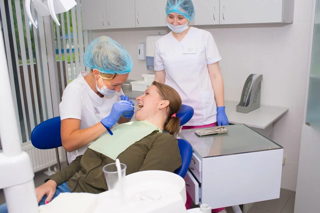 своя стоматология. стоматология все свои химки ул. все свои химки. фотоматериалов стоматология. стоматология химки московская улица.