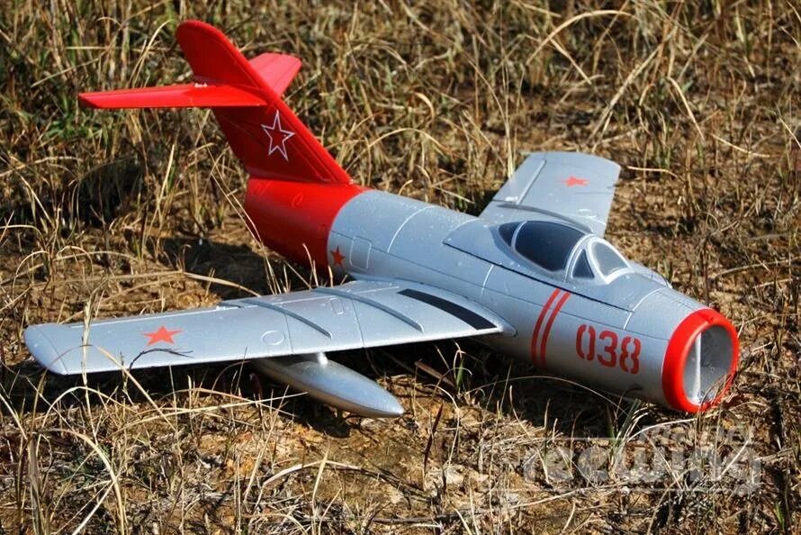 Авиамодель миг 15. Радиоуправляемый самолеты Freewing. Модель самолета mig-15. Радиоуправляемый бомбардировщик Frewing. Большая модель самолета