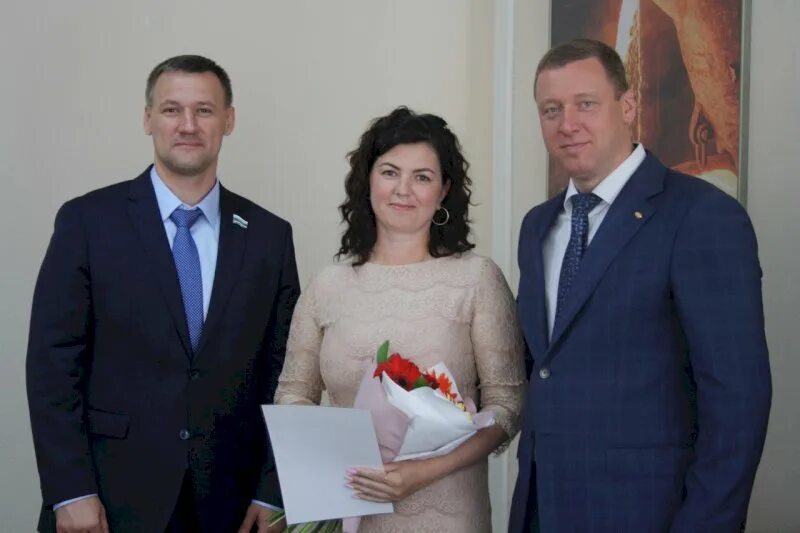 Кировград город металлургов. Празднование дня металлурга. Доска почета металлургов. День металлурга кировград. День металлурга кировград.