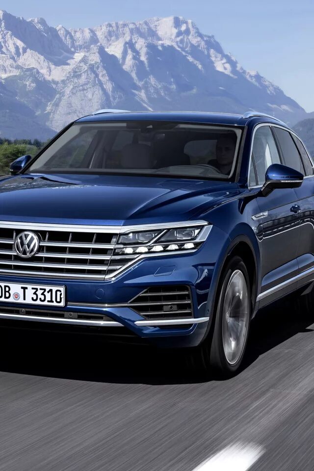 Volkswagen touareg 2018. Фольксваген Туарег 2018. VW Туарег 2018. Фольксваген Touareg 2018. Новый Фольксваген Туарег 2018.