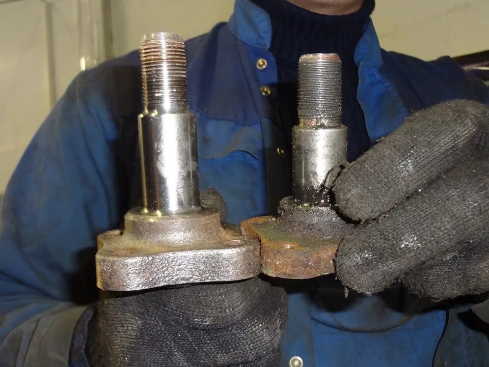 Цапфа подшипника. Ступица задняя nissan note. Цапфа cruiser 70. Цапфовый подшипник. Цапфа ауди 100 с4 задняя.