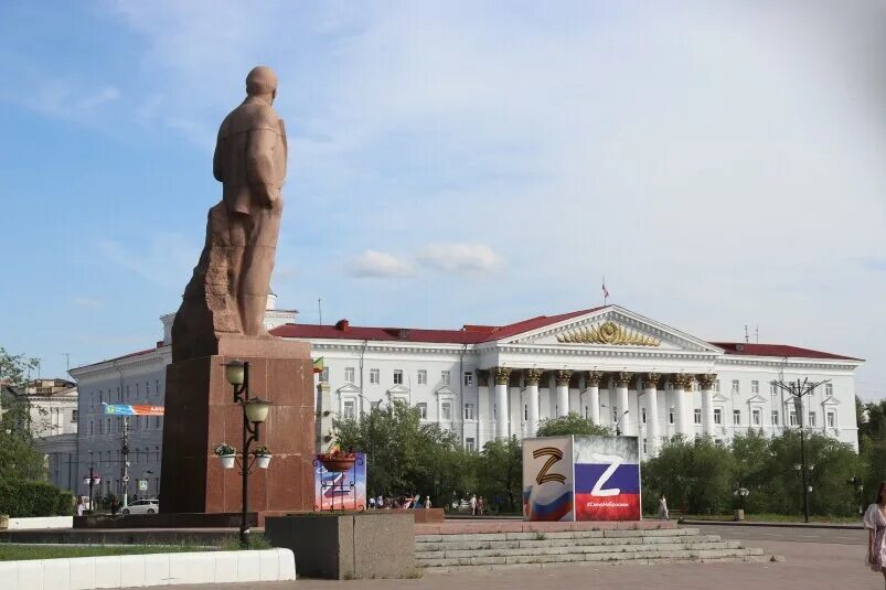 Кастринская 1 чита забгу фото. Школа 42 чита. Фестиваль уличной культуры и спорта. Митинг 23 сентября. Смоленская 50 город чита.