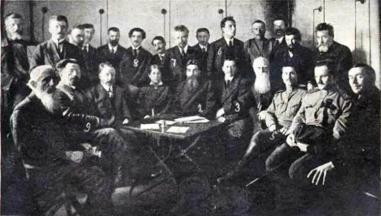 1 съезд всероссийского крестьянского союза. Советские рабочие и крестьяне. Союз крестьян. Май 1905 крестьянский союз. Плакаты 1920-х годов.