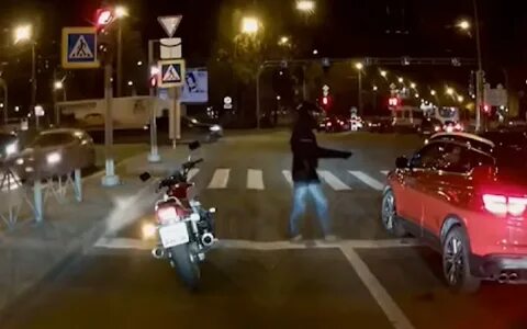 Автомобилист мотоциклист
