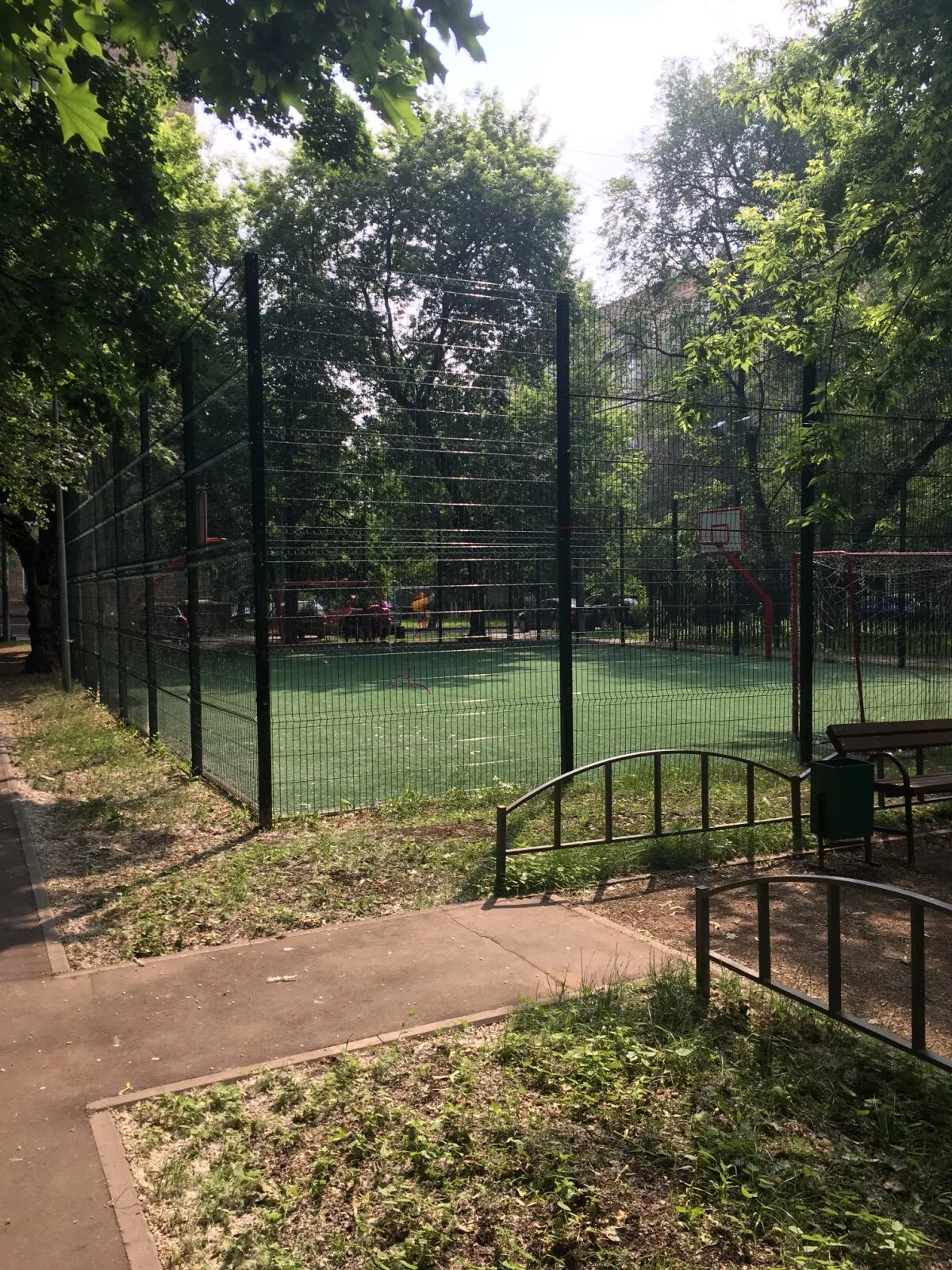 Москворецкий парк спортплощадка. Удельный парк спортплощадка. Юго Западная лесопарк спортплощадка. Скейт парк на в Даниловском районе. Спортивная площадка в парке