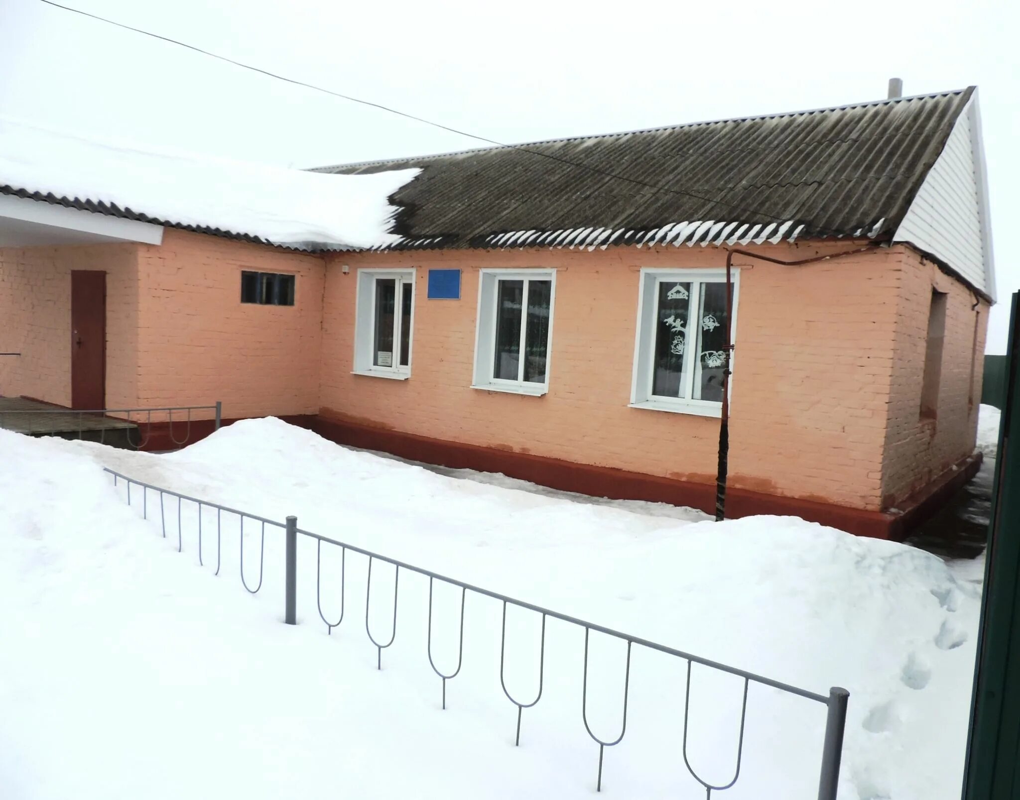Пожар пристень кирова. Ржава пристень. Погода пристень на 10. Аллея славы п. Пристень курская область.