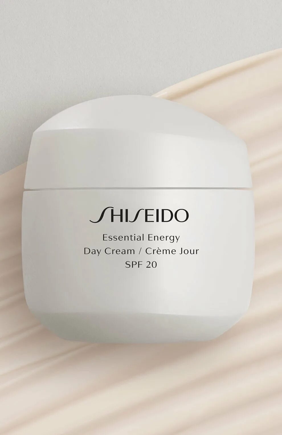 Shiseido energy. Шисейдо крем. Шисейдо дневной крем. Shiseido Essential Energy. Набор шисейдо Essential Energy.