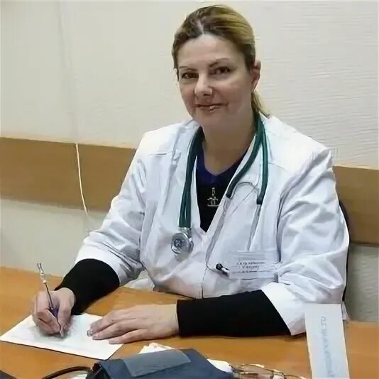 Врач 122