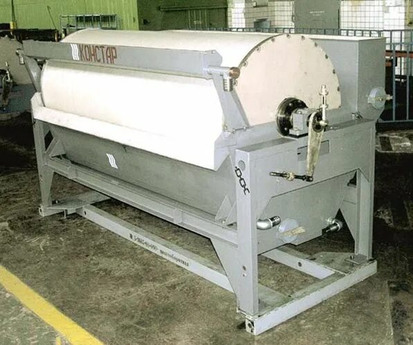 Сепаратор пбм. Сепаратор пбм. Сепаратор пбм. Магнитные барабанный сепаратор пбм 150-200. Сепаратор пбм-п 90/250а.