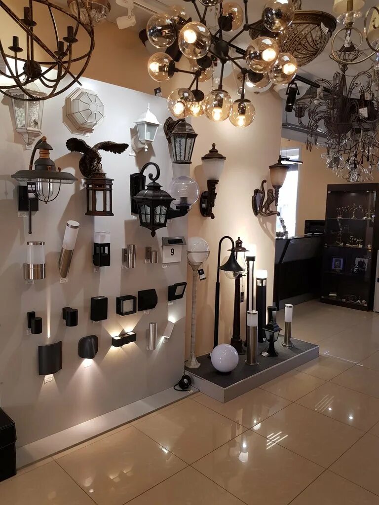 выставка светильников. магазин света. люстра в бутик. люстра тина фандеко. фандеко краснодар.