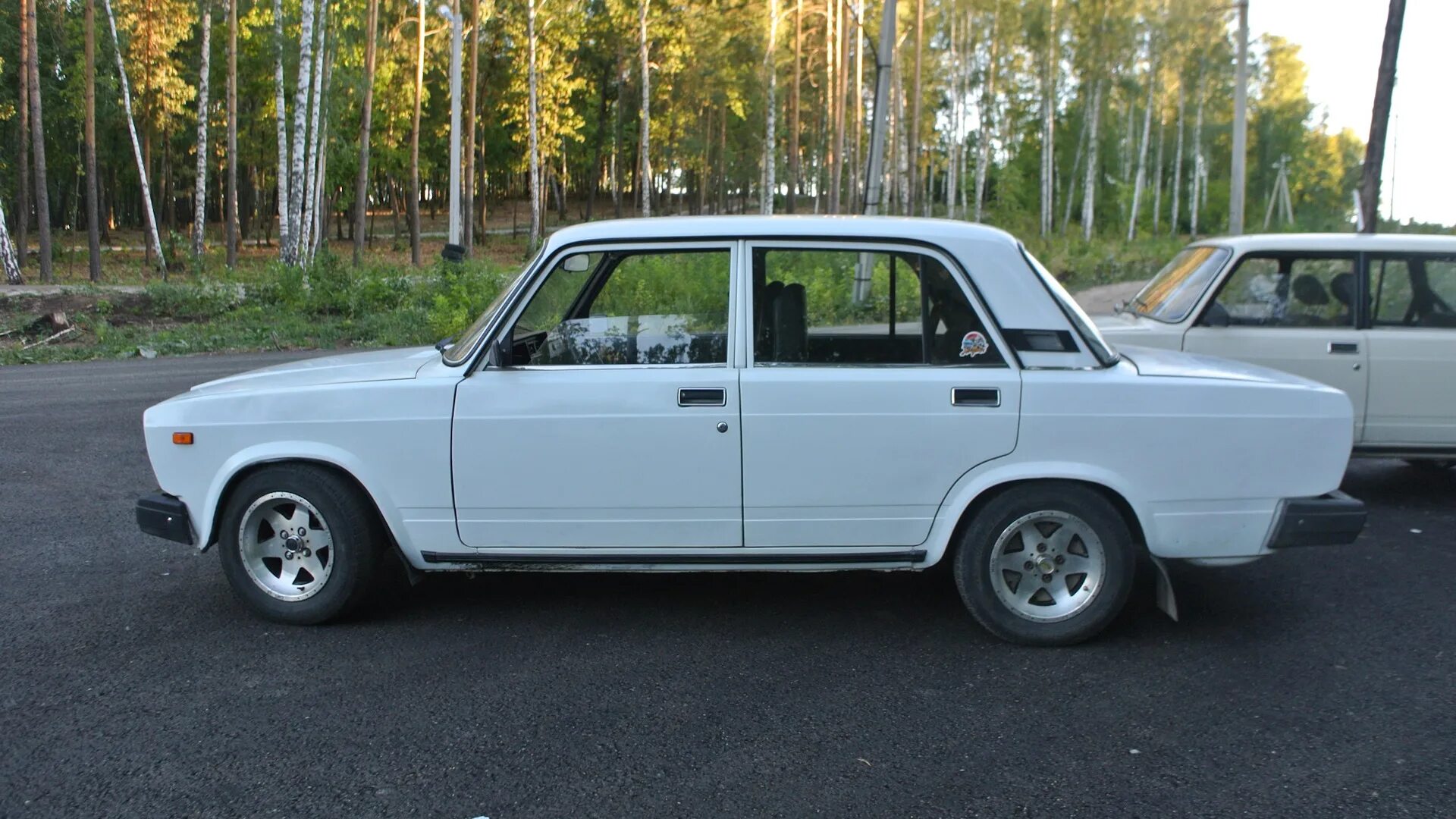 70 2105. Ваз 2105 занижение -50. Ваз 2105 занижение -70. Технорессор -50 ваз 2105. 70 2105.