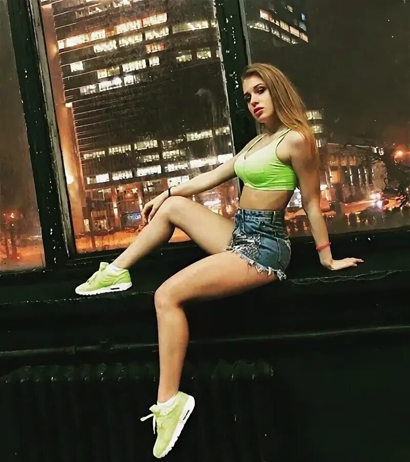 Голая Полина Дубкова слив Горячие фото 18+ без цензуры