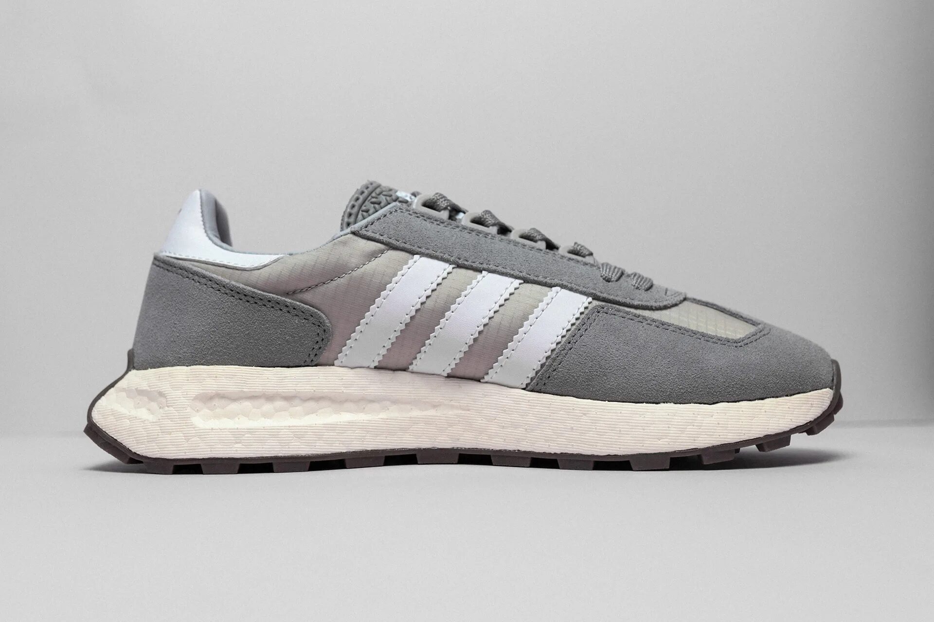 Кроссовки retropy e5. Кроссовки адидас retropy e5. Adidas retropy e5 Grey. Adidas retropy e5 серые.