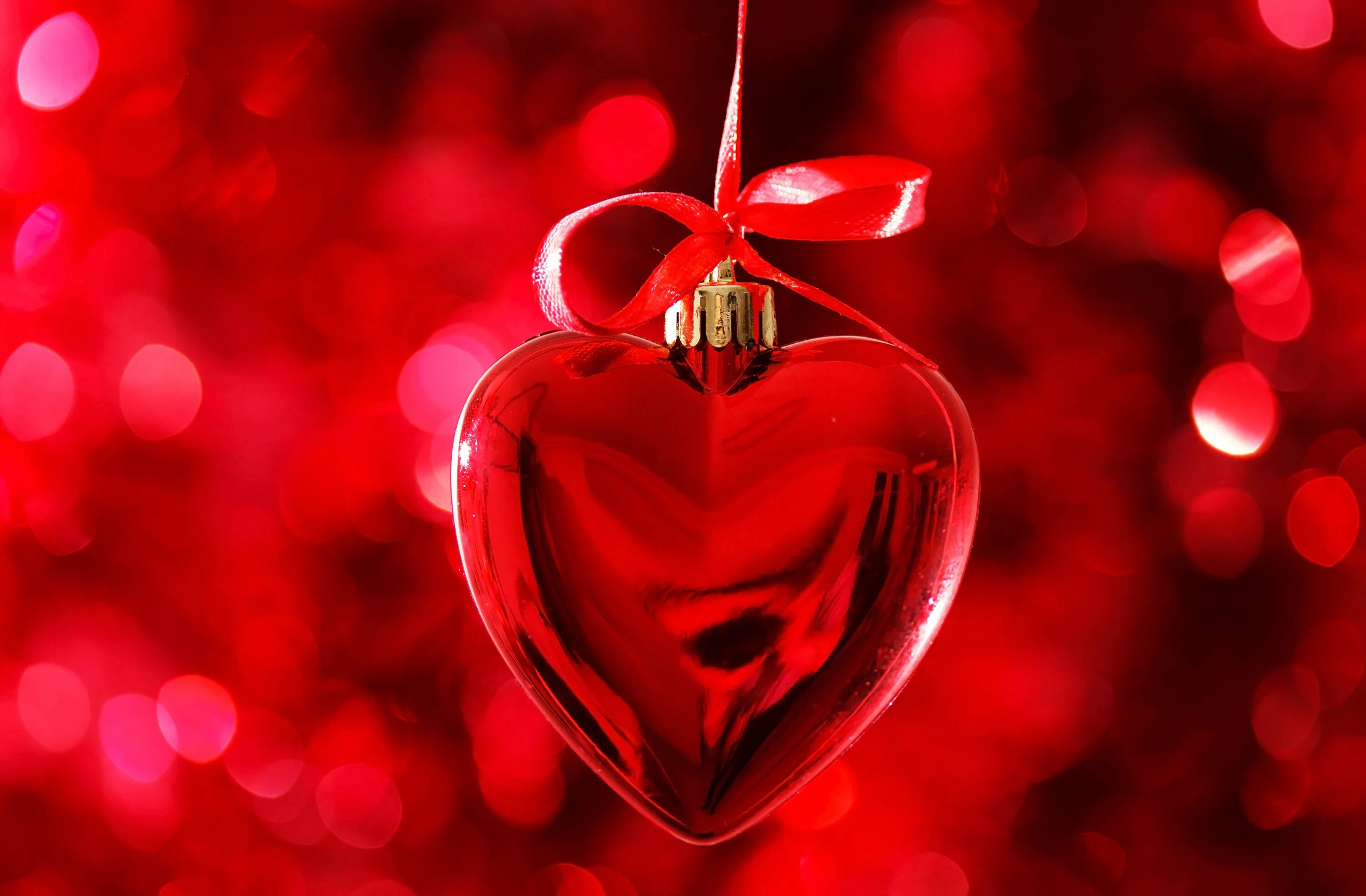Love valentine s. Сердце. Красивое сердце. Красивые сердечки. С красным сердцем.