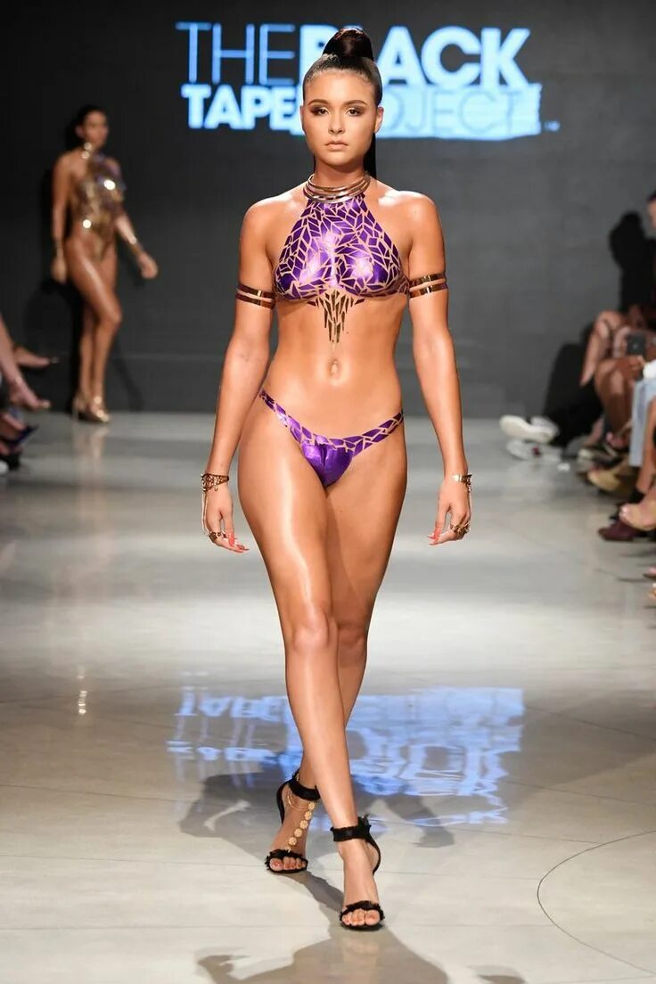 Пляжная мода на Miami Swim Week - РИА Новости, 25.07.2017