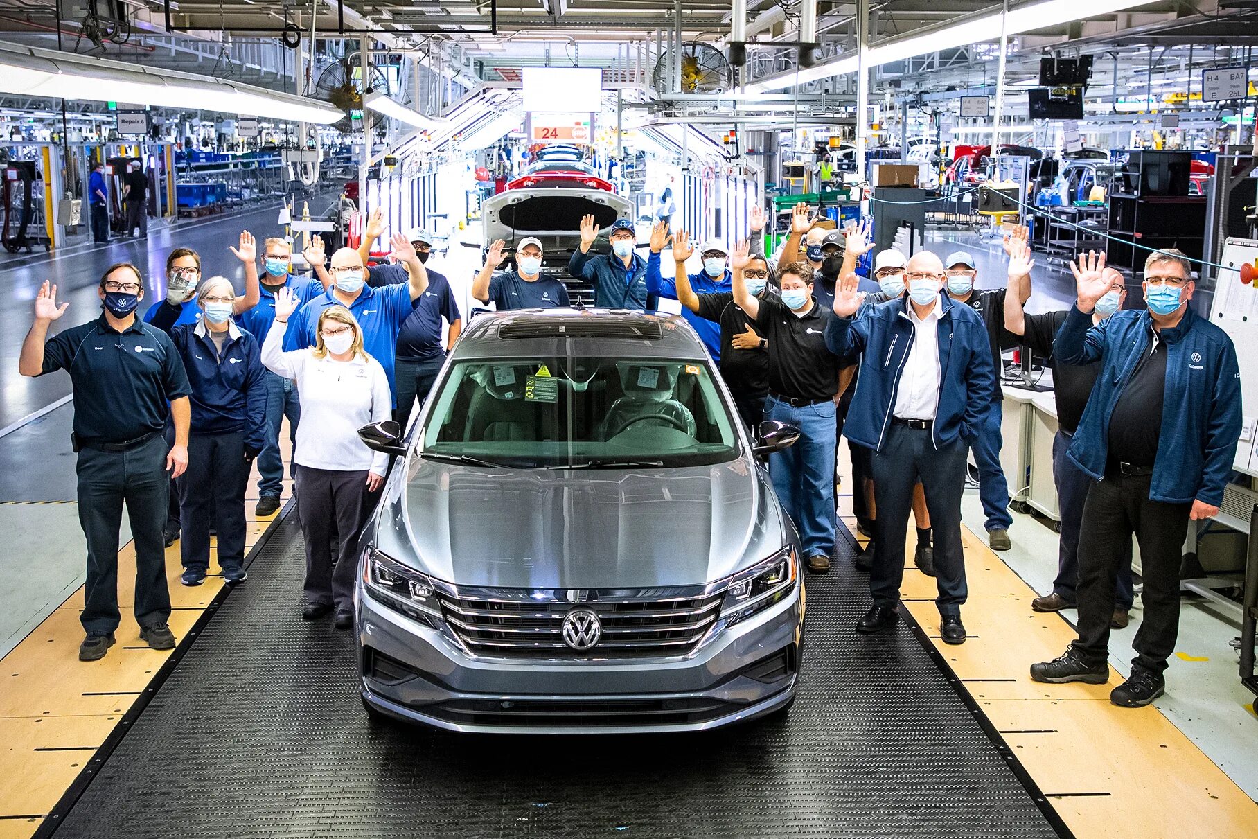 Volkswagen производитель. Фольксваген последняя модель 2022. Фольксваген Европейский седан. VW Passat 2022. Американский Фольксваген.