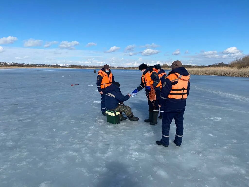 Спасатели на воде. Лед 3. ЧС на воде. Когда выйдет лед 3 в кинопоиске