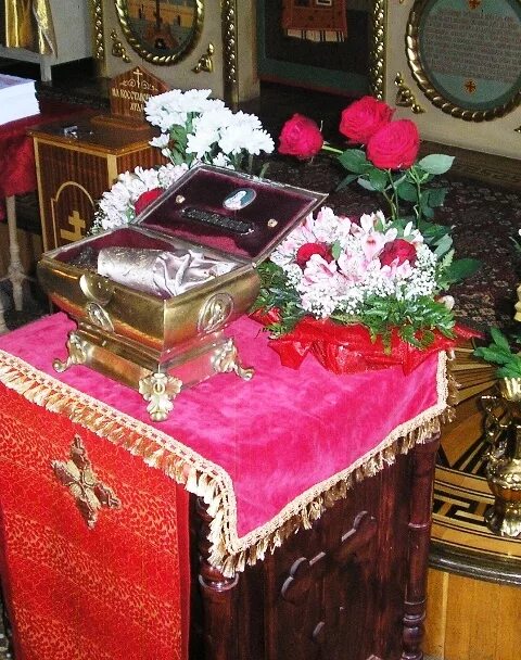 десница мученицы татьяны. мощи святой татьяны. великомученица татьяна 25 января. мощи татьяны великомученицы. мощи святой татьяны.