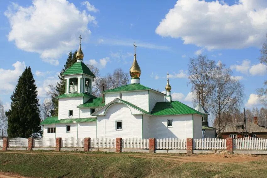 Республика Коми Прилузский район село Спаспоруб. Церковь Спаспоруб. Церкви Прилузского района. Церковь Троицы Живоначальной Спаспорубе. Погода в спаспорубе