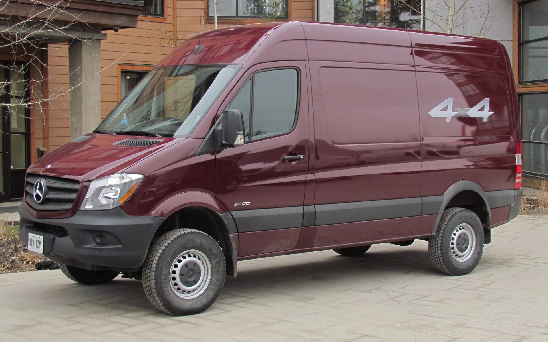 Мерседес спринтер 4. Мерседес-Бенц Спринтер 4х4. Mercedes-Benz Sprinter 4x4. Mercedes-Benz Sprinter 4x4 313. Mercedes Sprinter 4 4.